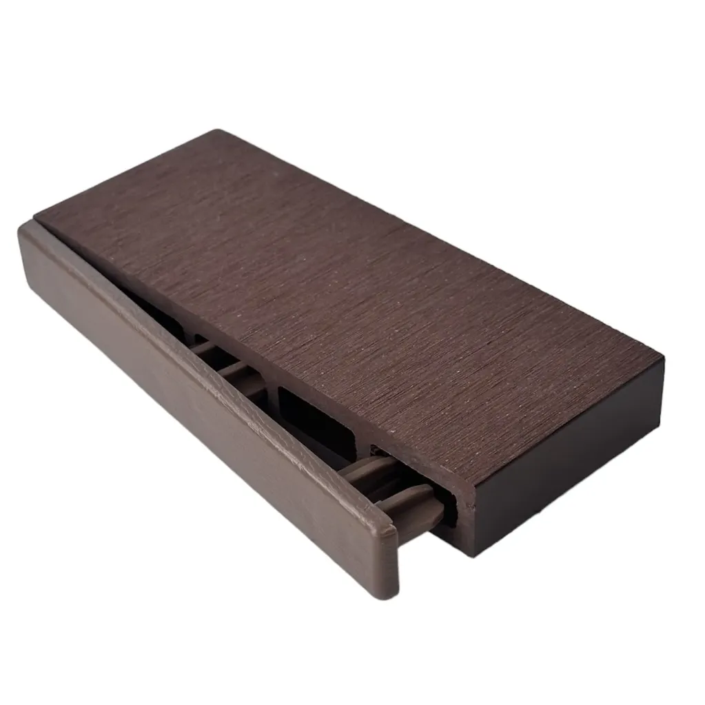 WPC kerítésléc végzáró dugó - hézagos kerítéshez