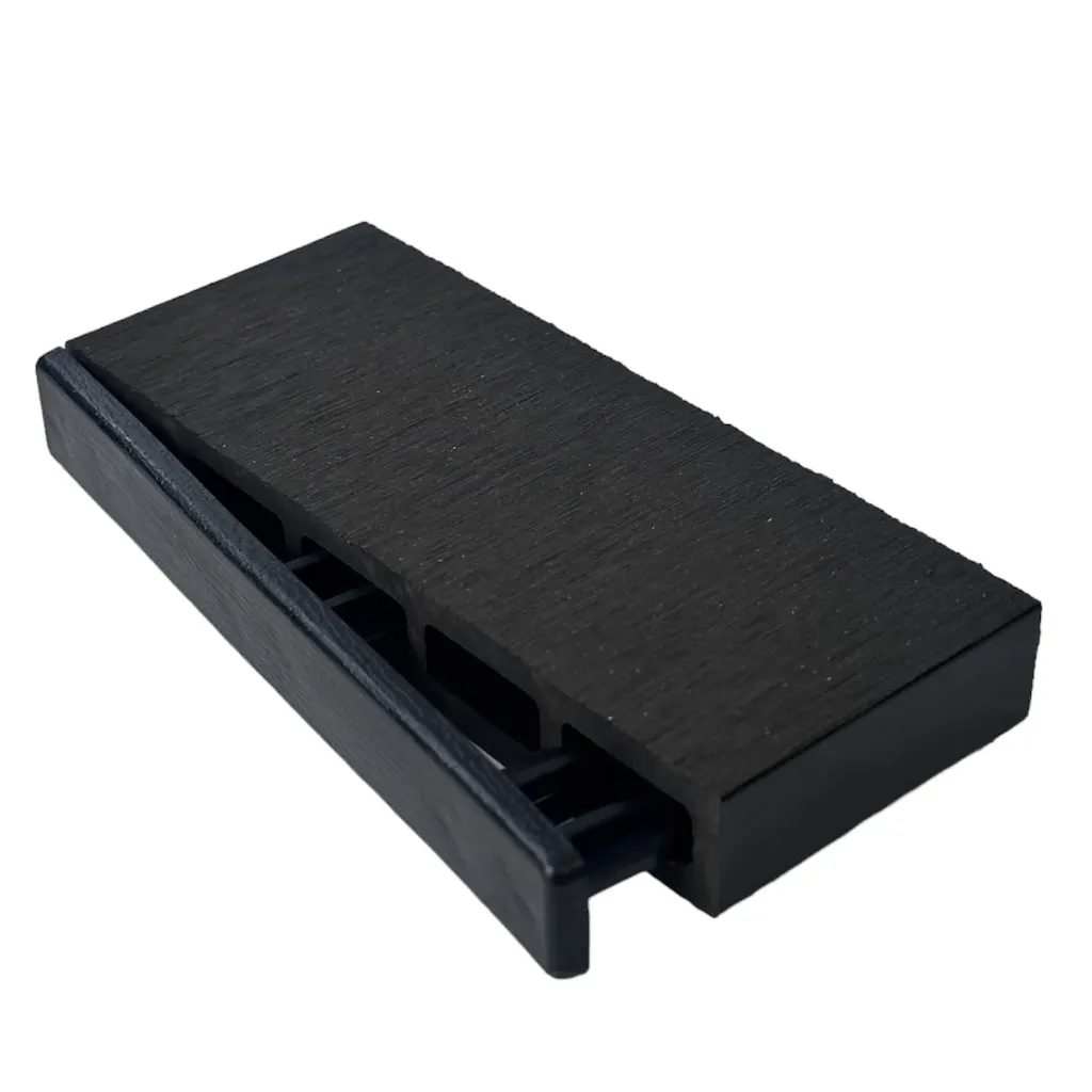 WPC kerítésléc végzáró dugó - hézagos kerítéshez